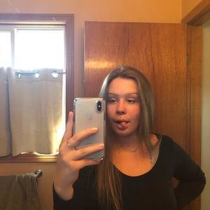 Meet your Posher, Emma